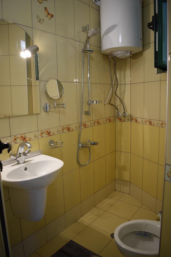 Guest Rooms Waterfall Смолян Екстер'єр фото